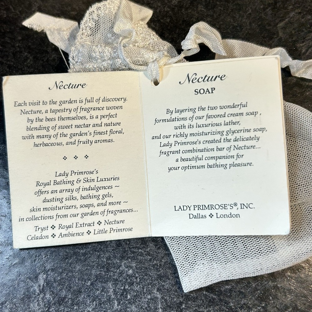 Lady Primrose Necture Dual Pour‎ Cream & Glycerin 3 oz Soap W Lace Exfoliant Sac - Picture 5 of 7